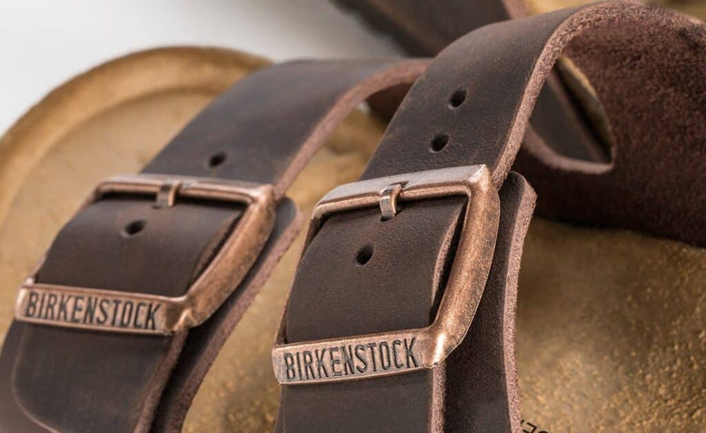 Leder-Sandalen von Birkenstpck in Nahaufnahme