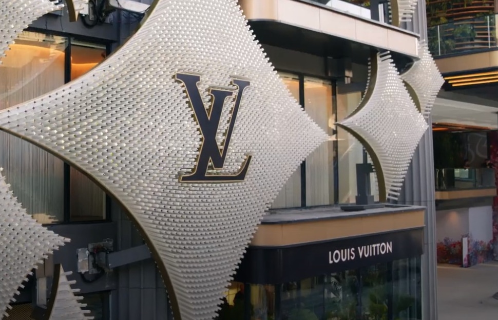 Aussenfoto des Louis Vuitton Stores LV The Place in Bangkok