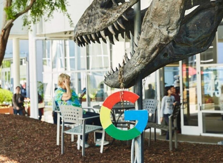 Dinosaurier Skelett auf dem Google Campus