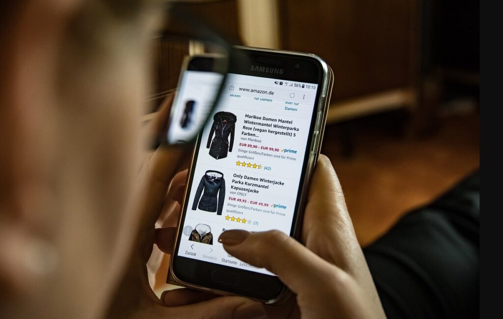 Amazon Online-Shop auf einem Smartphone