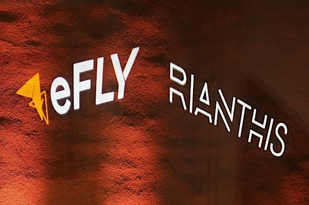 eFLY und RIANTHIS Logo
