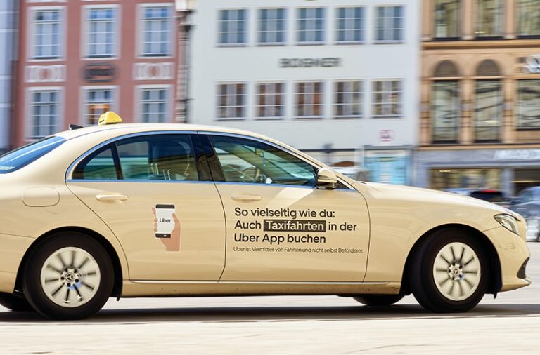 Taxi mit UBER Kooperation