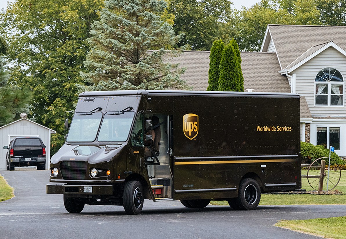 UPS Lieferfahrzeug auf der Strasse