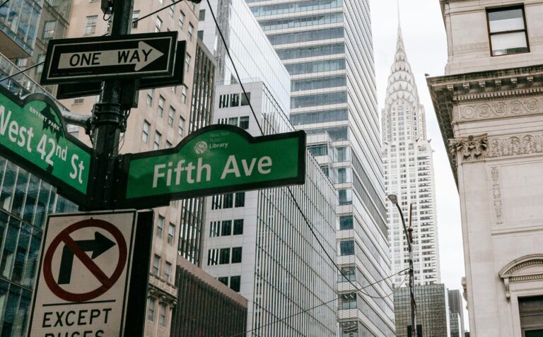 Fifth Avenue Strassenschild