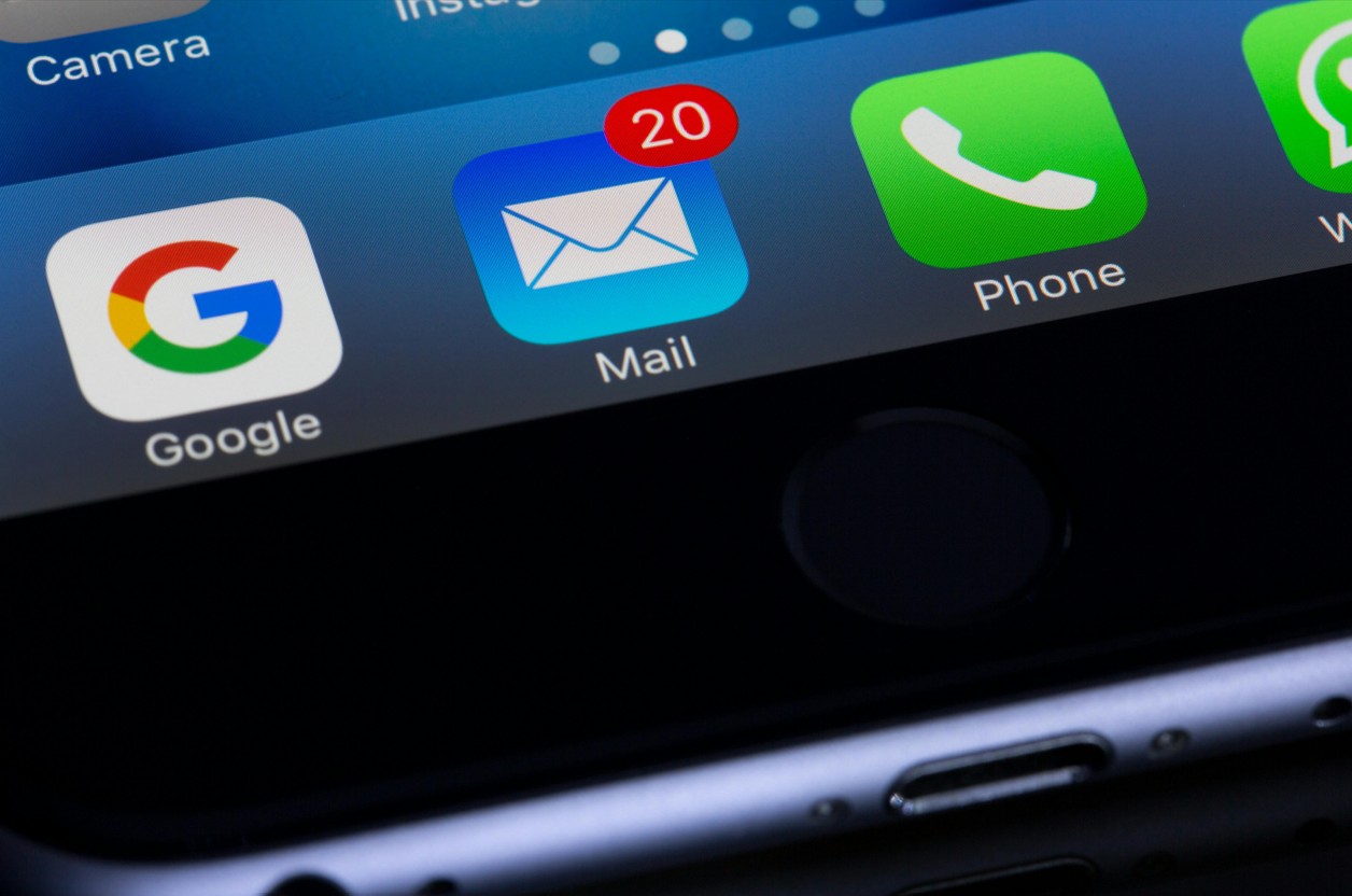 Mail und andere App auf einem iPhone