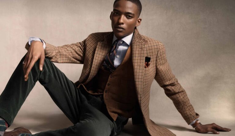Ralph Lauren Model in einem Karo Sakko