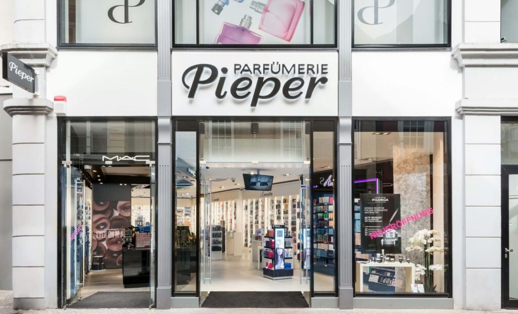 Eingang von Parfuemerie Pieper Oldenburg