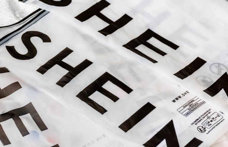 Mehrere SHEIN Polybags