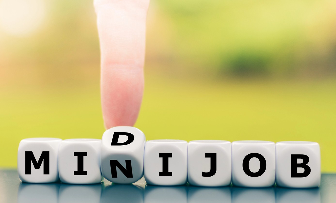 Minijob auf einzelnen Quadraten geschrieben