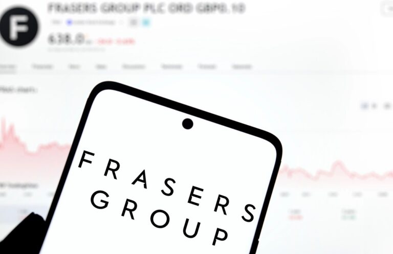Frasers Group Logo auf einem Smartphone