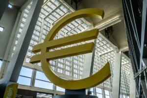 Euro Symbol in der European Central Bank Frankfurt