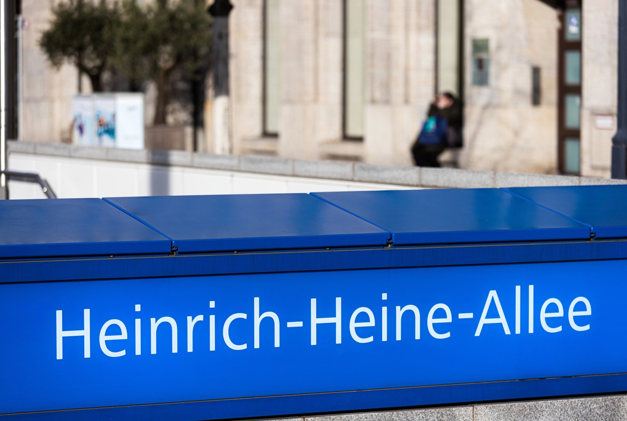 Heinrich Heine Alle in Duesseldorf