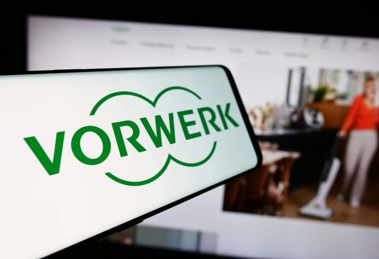 VORWERK Logo auf einem Smartphone