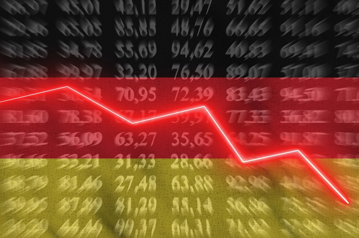 Sinkende Aktienkurse vor einer Deutschland Fahne