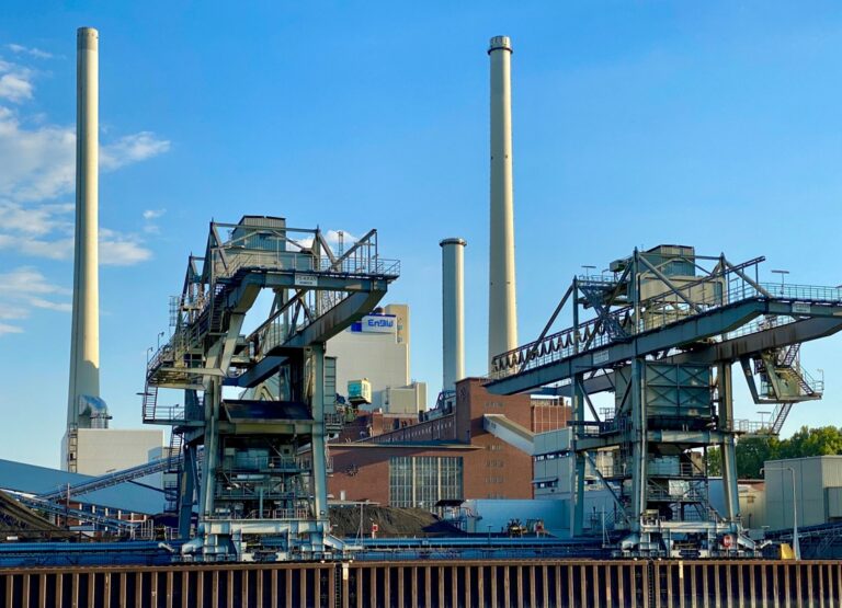EnBW Kraftwerk in Karlsruhe