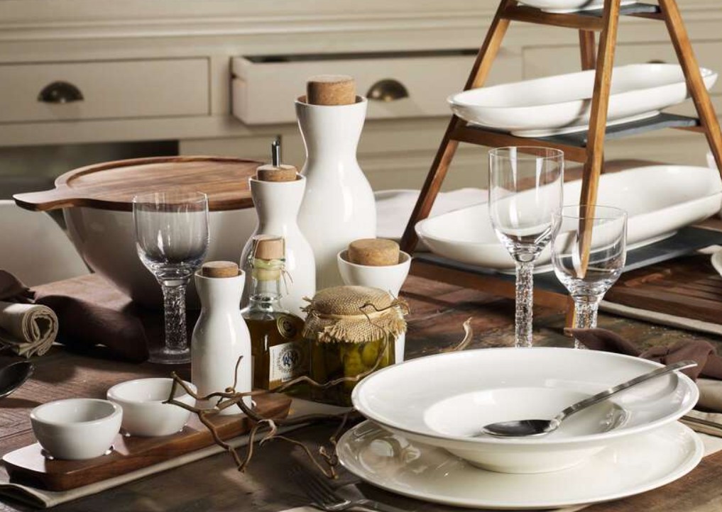 Gedeckter Tisch mit Villeroy und Boch Produkten