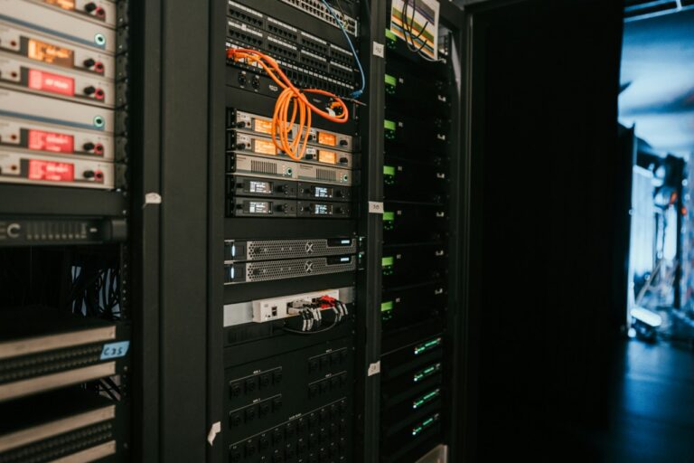 Server Rack in einem Rechenzentrum