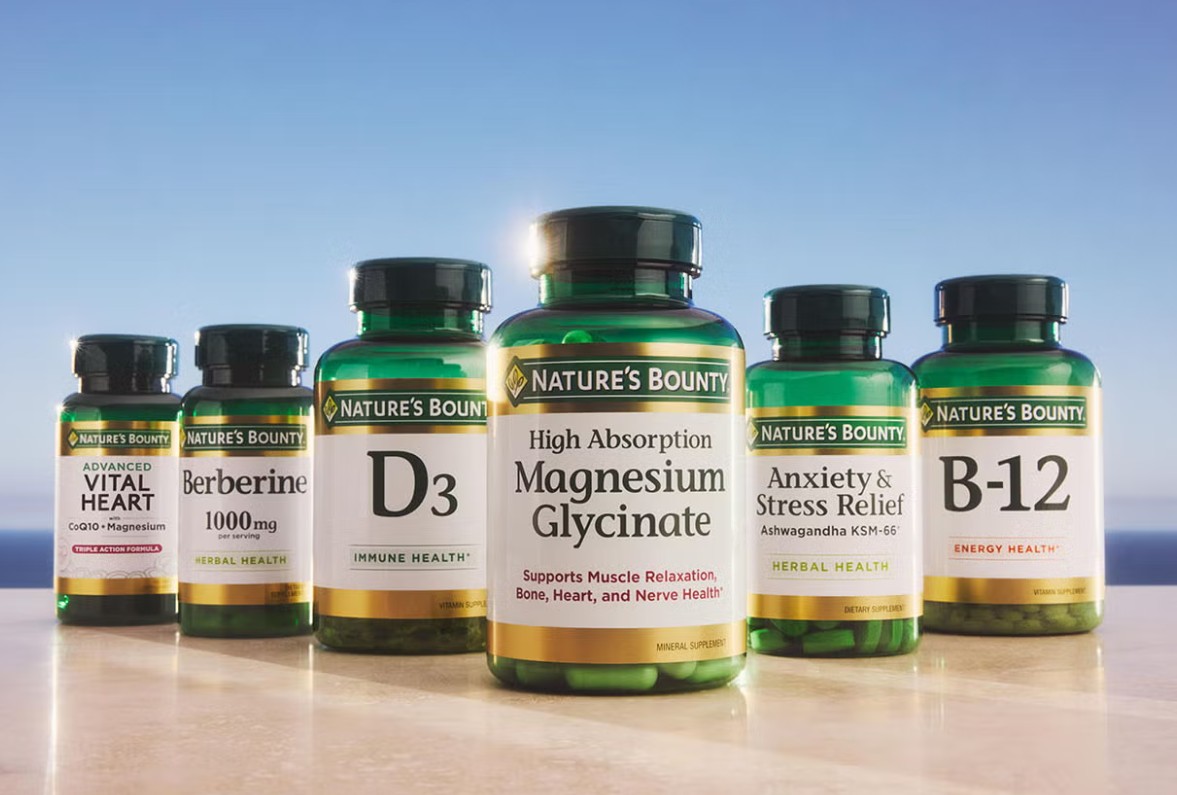 Verschiedene Nahrungsergaenzungsprodukte von Natures Bounty